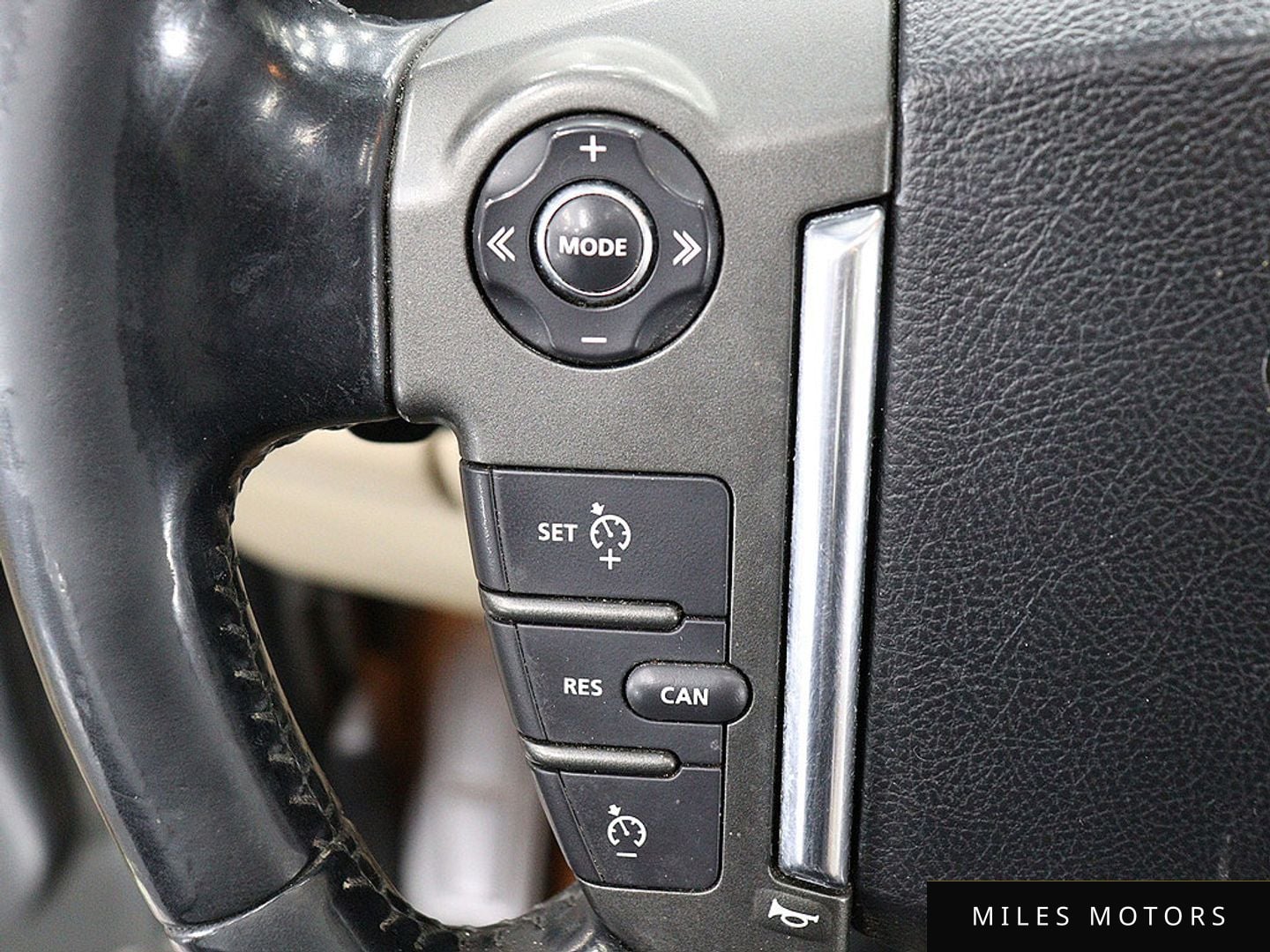 Land Rover 디스커버리 4 2013 — миниатюра 11