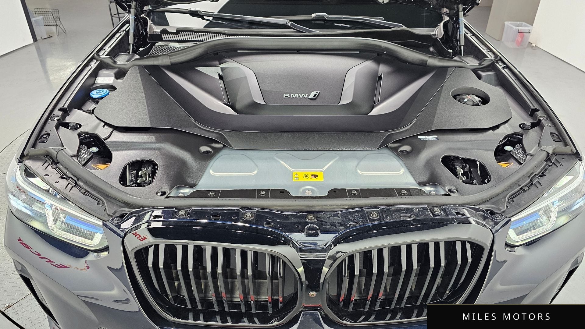 BMW iX3 2024 — миниатюра 6