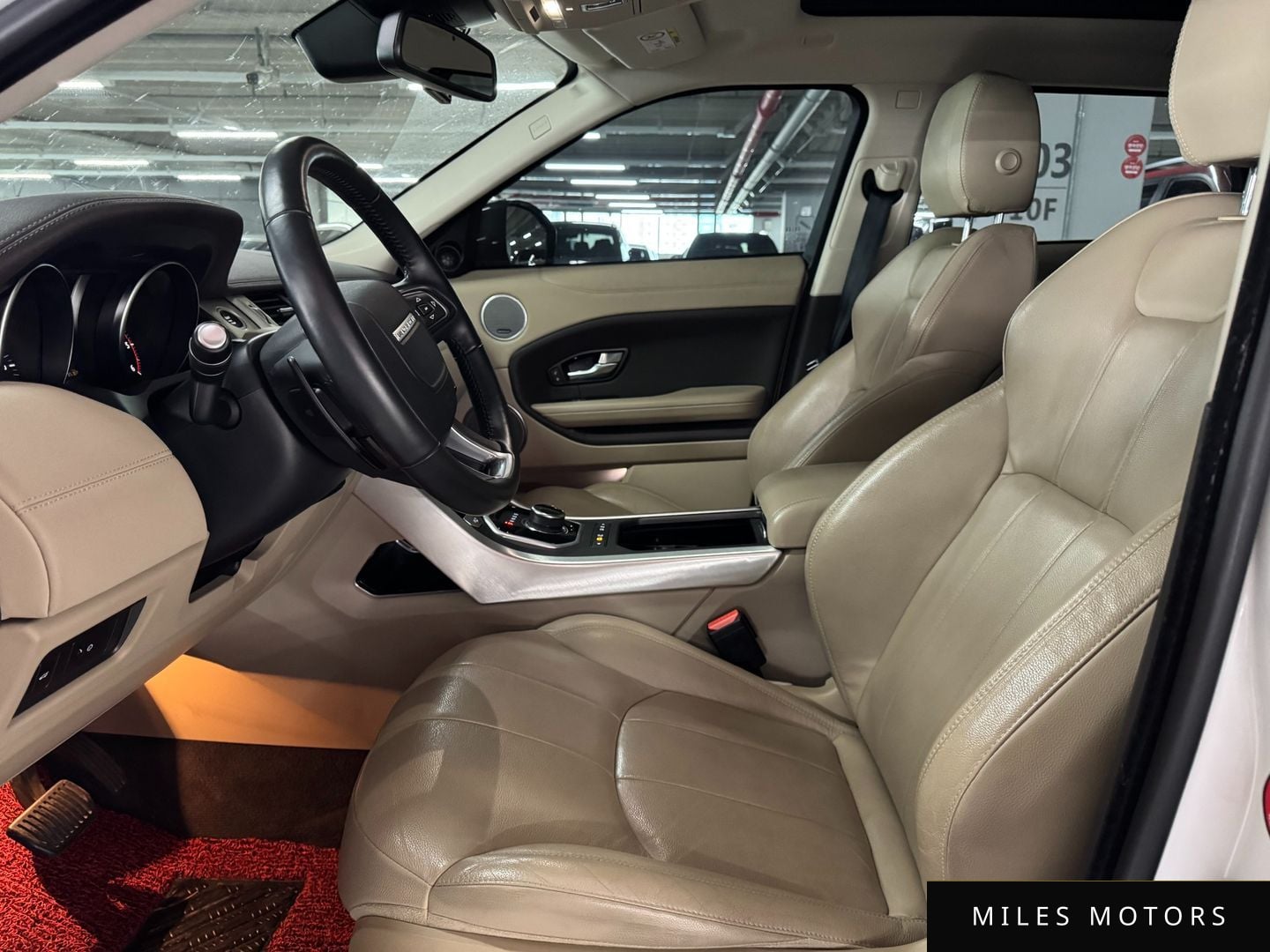 Land Rover Range Rover Evoque 2018 — миниатюра 11