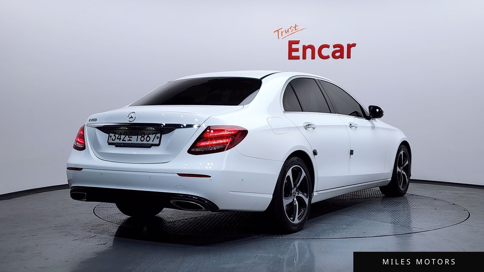Mercedes-Benz E-Class W213 2020 — миниатюра 2