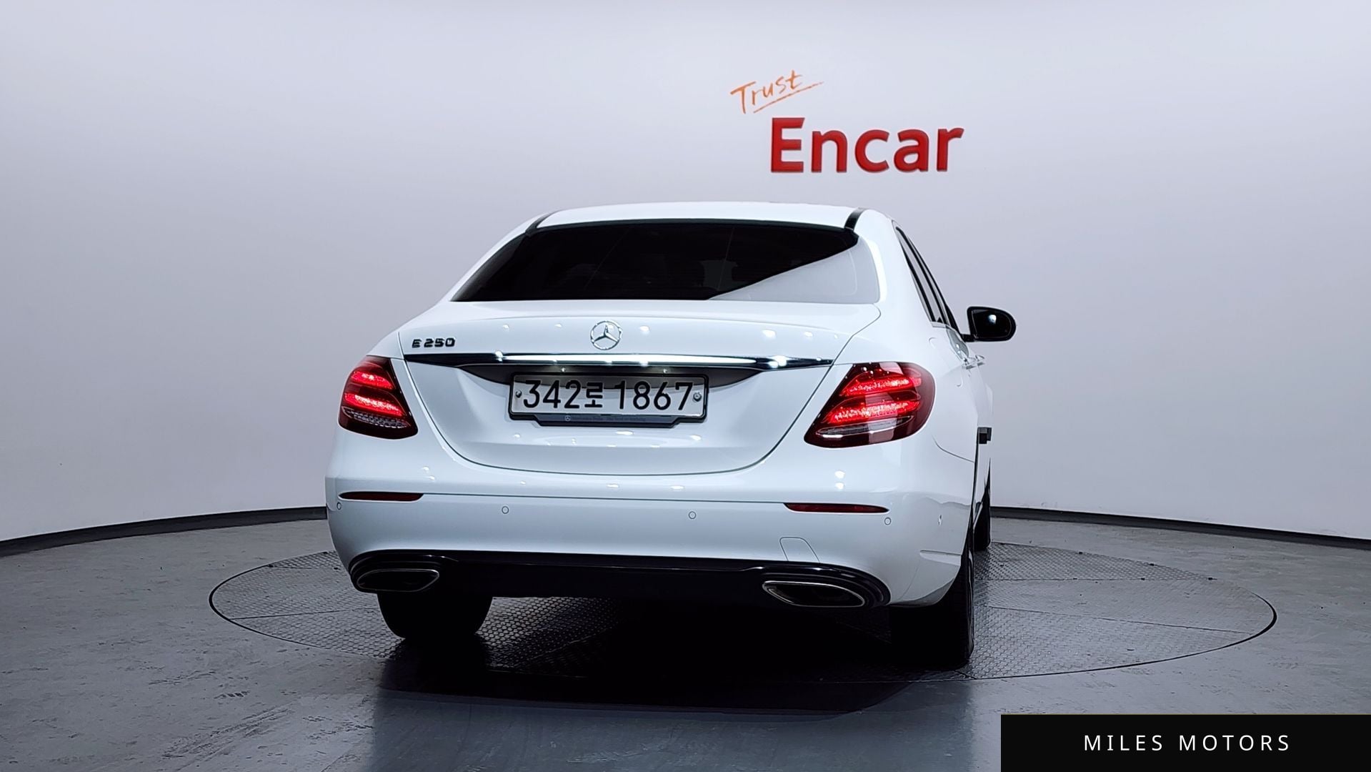Mercedes-Benz E-Class W213 2020 — миниатюра 4