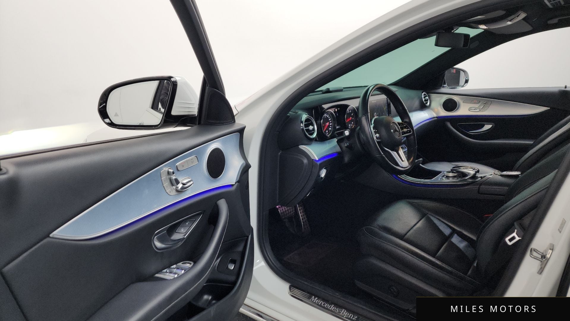 Mercedes-Benz E-Class W213 2020 — миниатюра 10