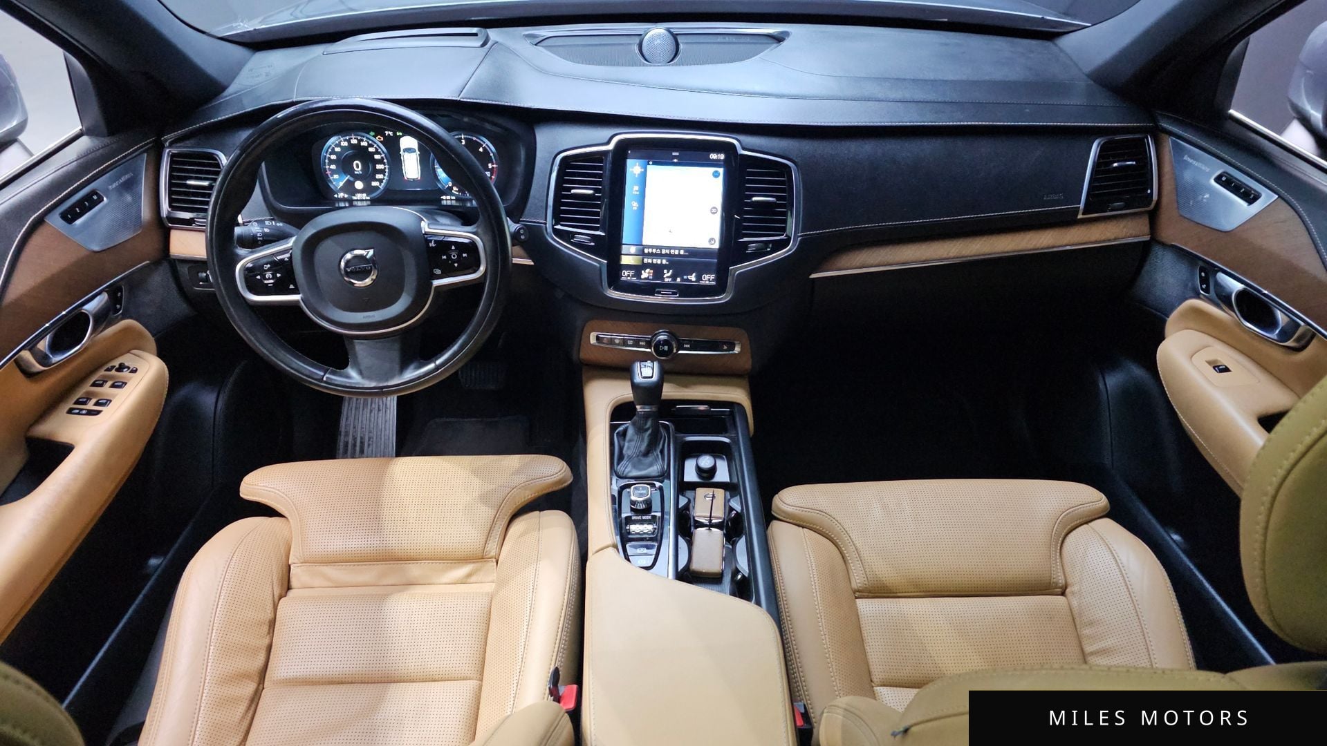 Volvo XC90 2017 — миниатюра 7