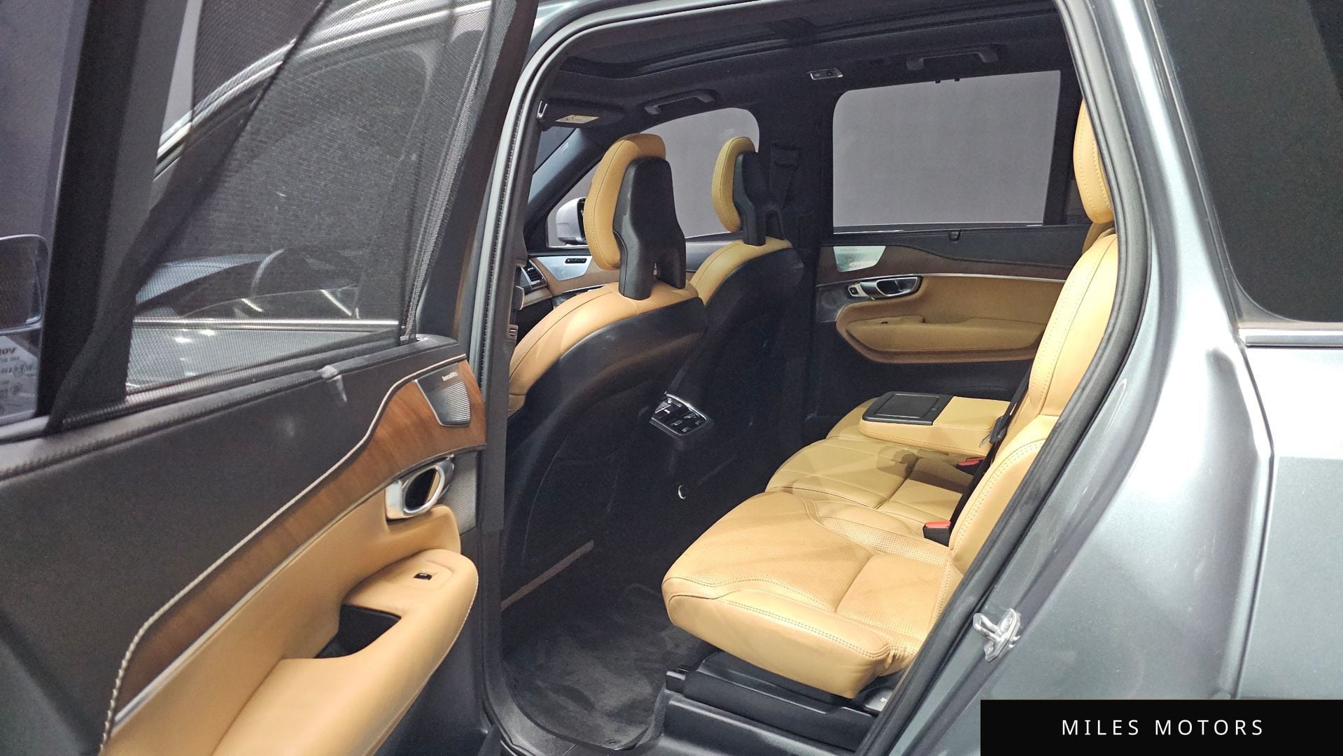 Volvo XC90 2017 — миниатюра 12
