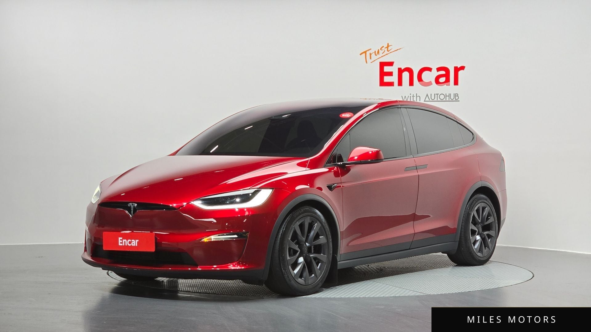 Tesla Model X 2024