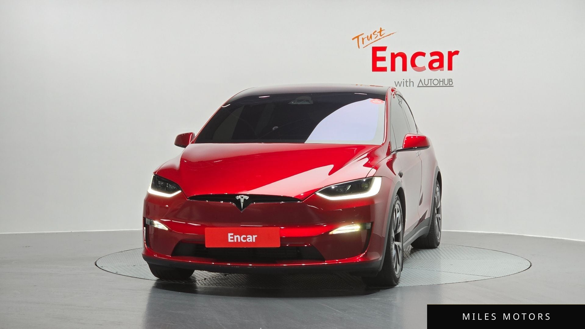Tesla Model X 2024 — миниатюра 3