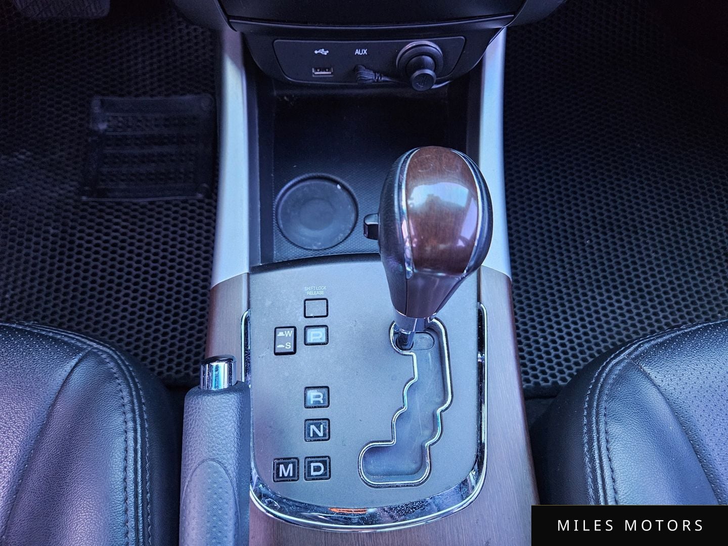 KG Mobility KORANDO 2013 — миниатюра 9