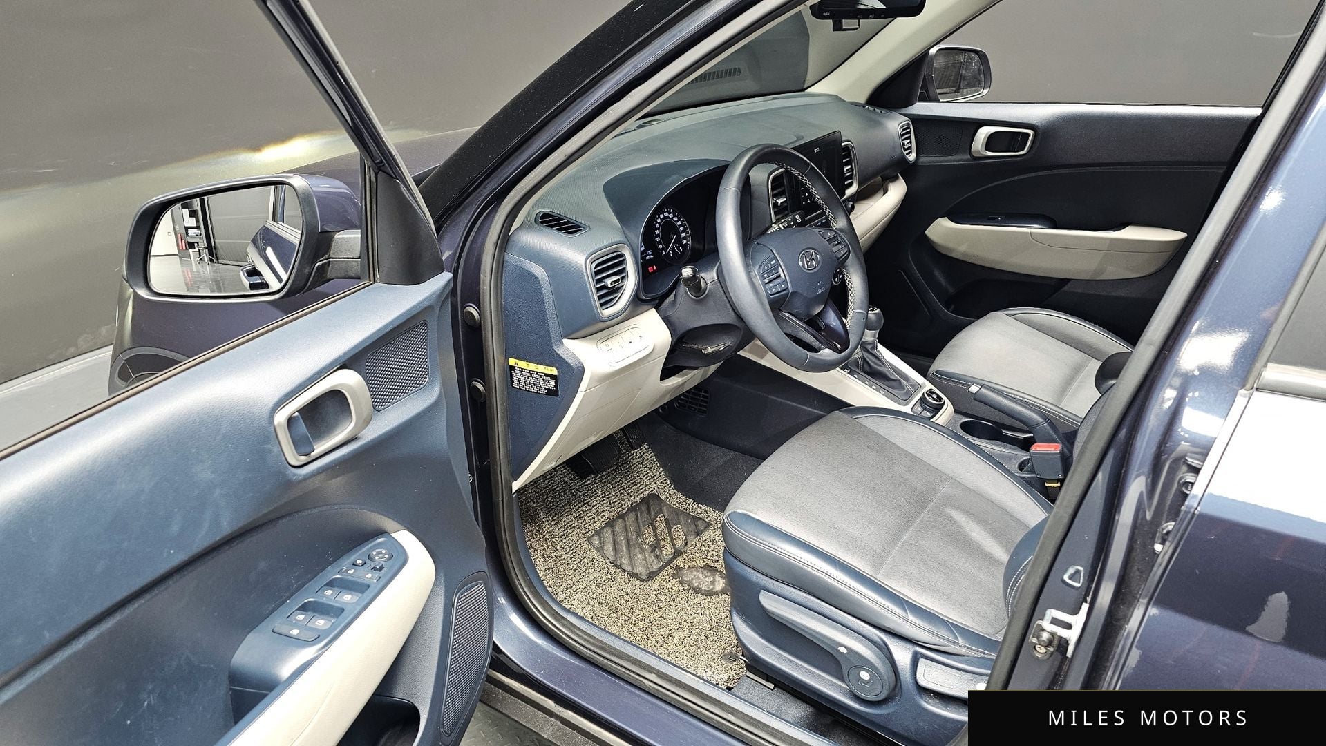 Hyundai 베뉴 2020 — миниатюра 12