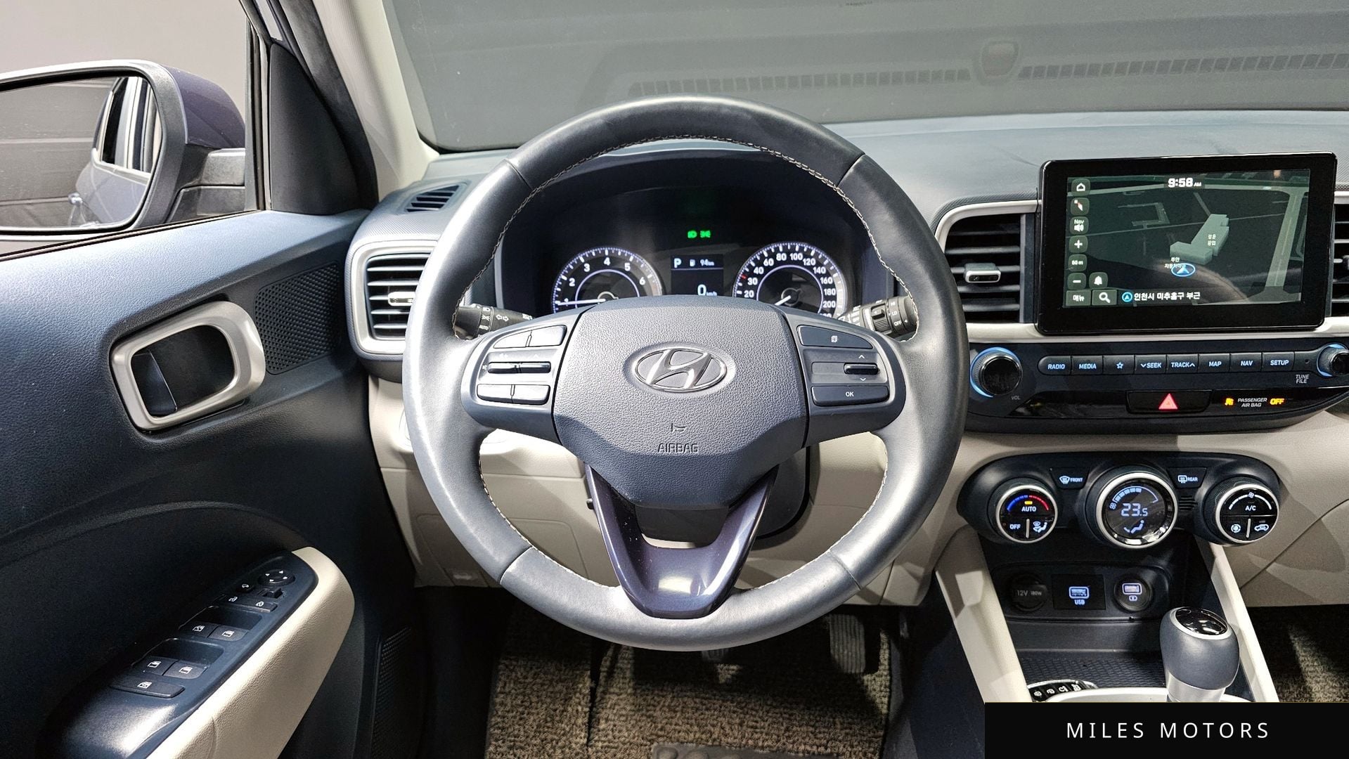 Hyundai 베뉴 2020 — миниатюра 13