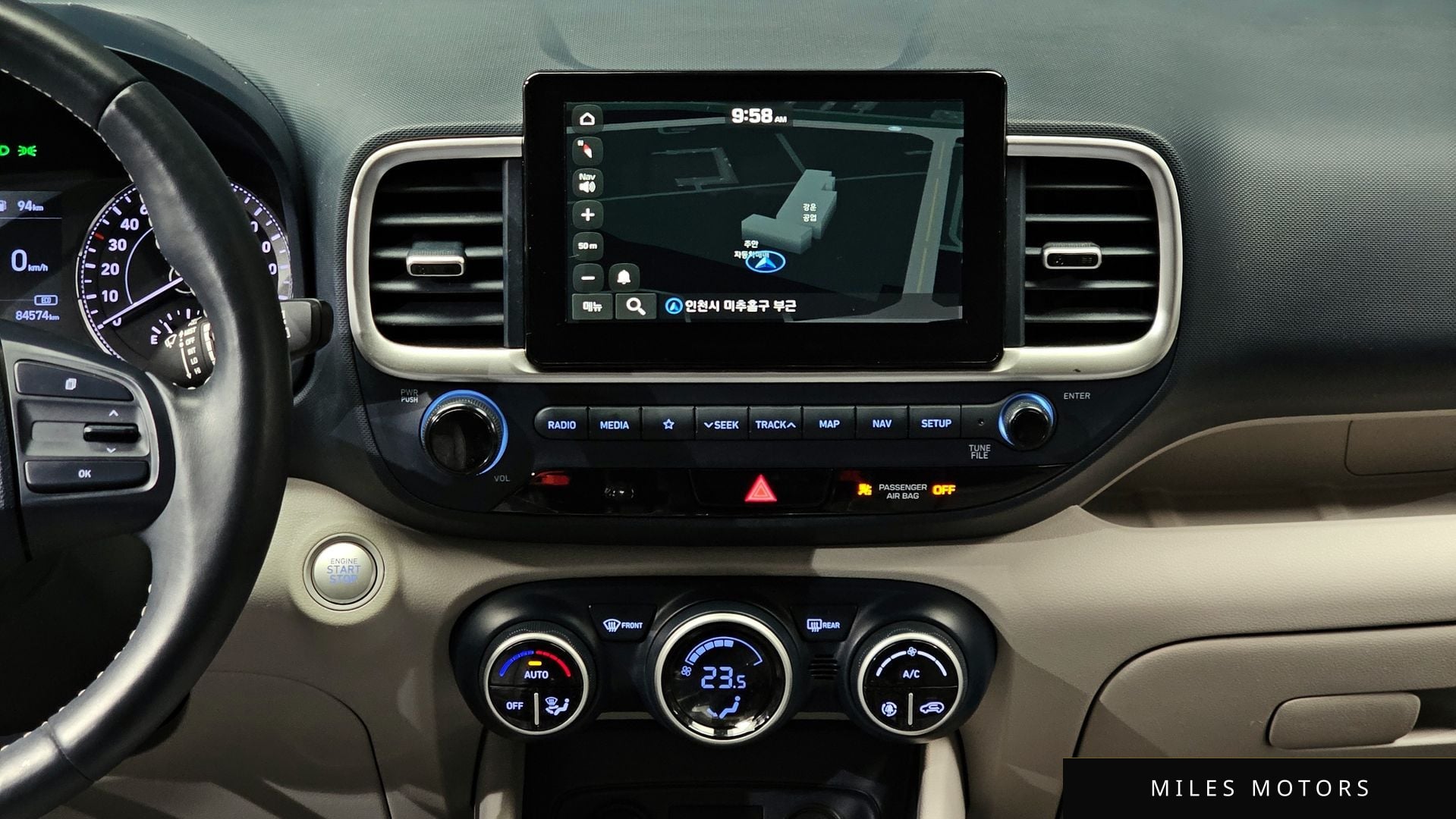 Hyundai 베뉴 2020 — миниатюра 14