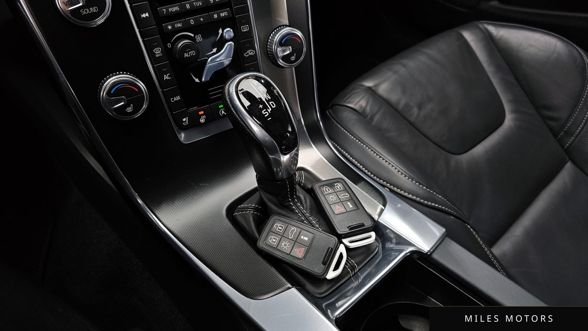 Volvo S60 2015 — миниатюра 9