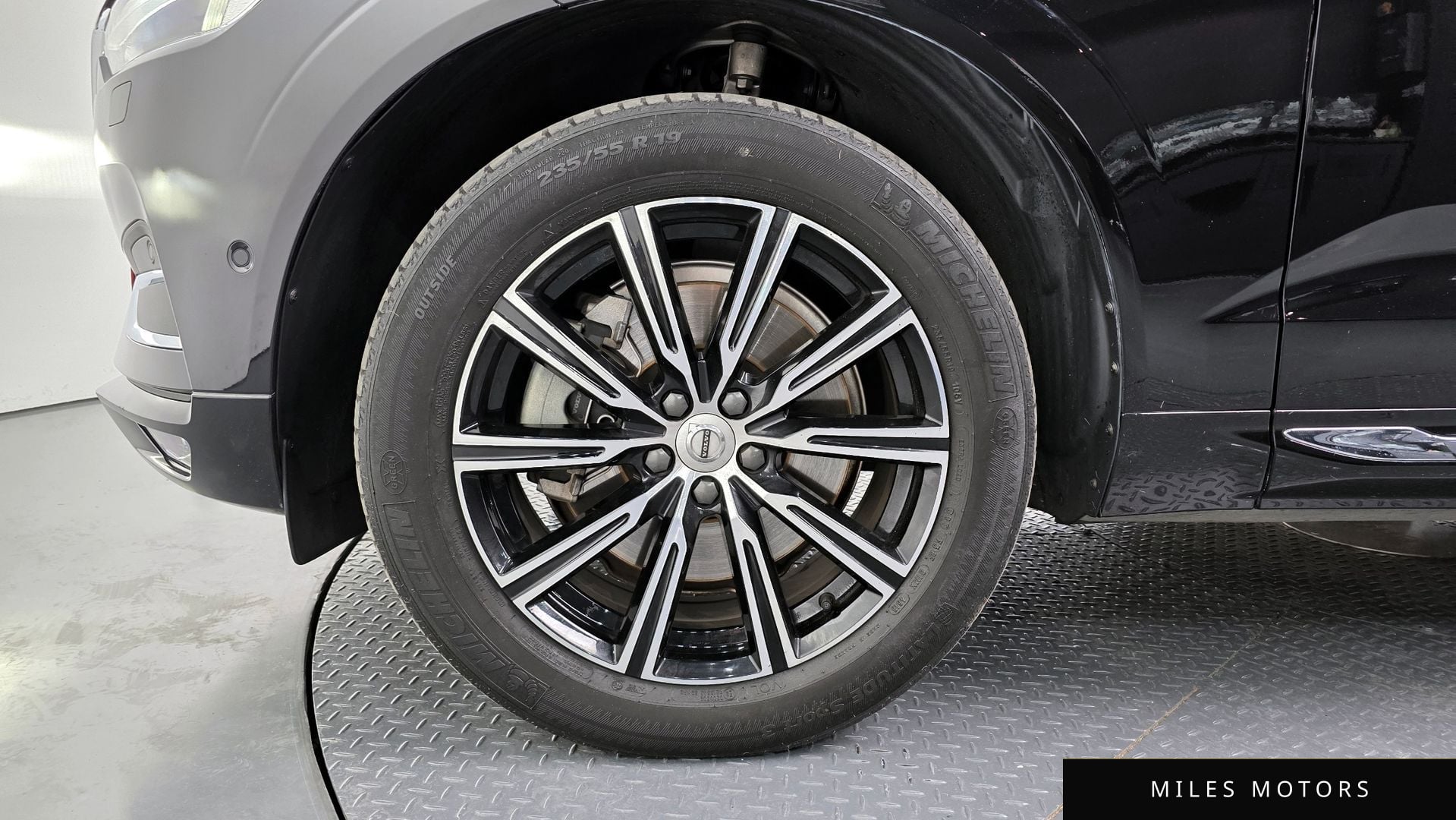 Volvo XC60 2019 — миниатюра 5