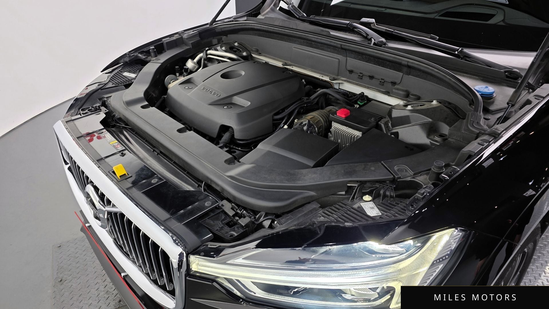 Volvo XC60 2019 — миниатюра 6