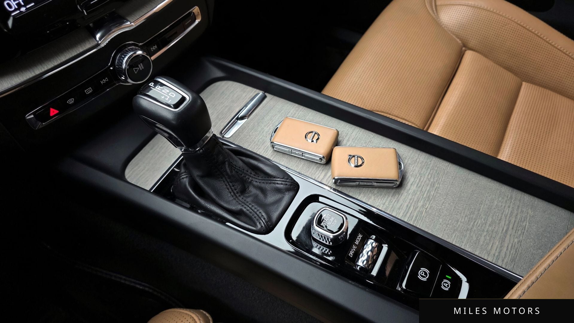Volvo XC60 2019 — миниатюра 9