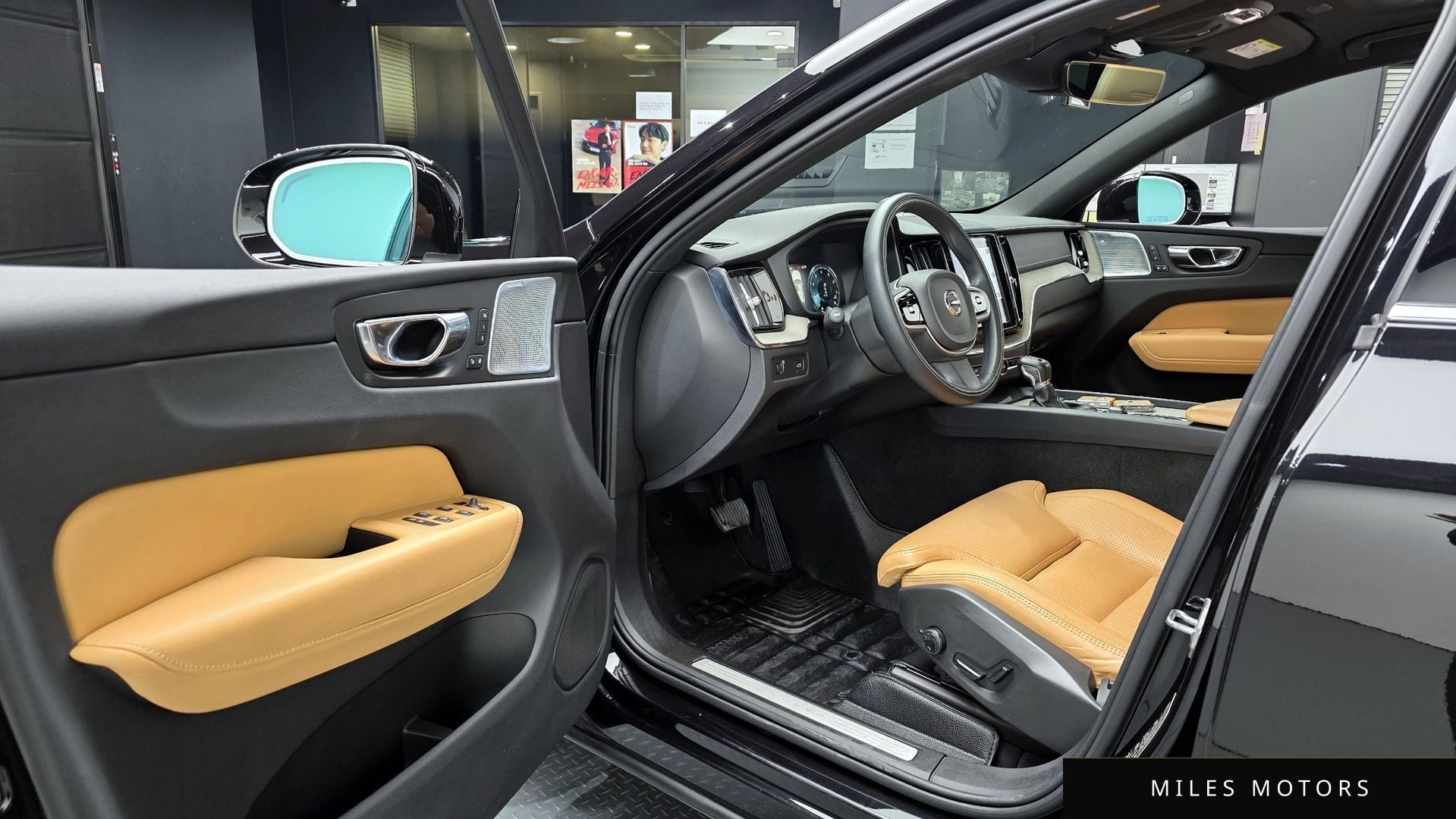 Volvo XC60 2019 — миниатюра 11