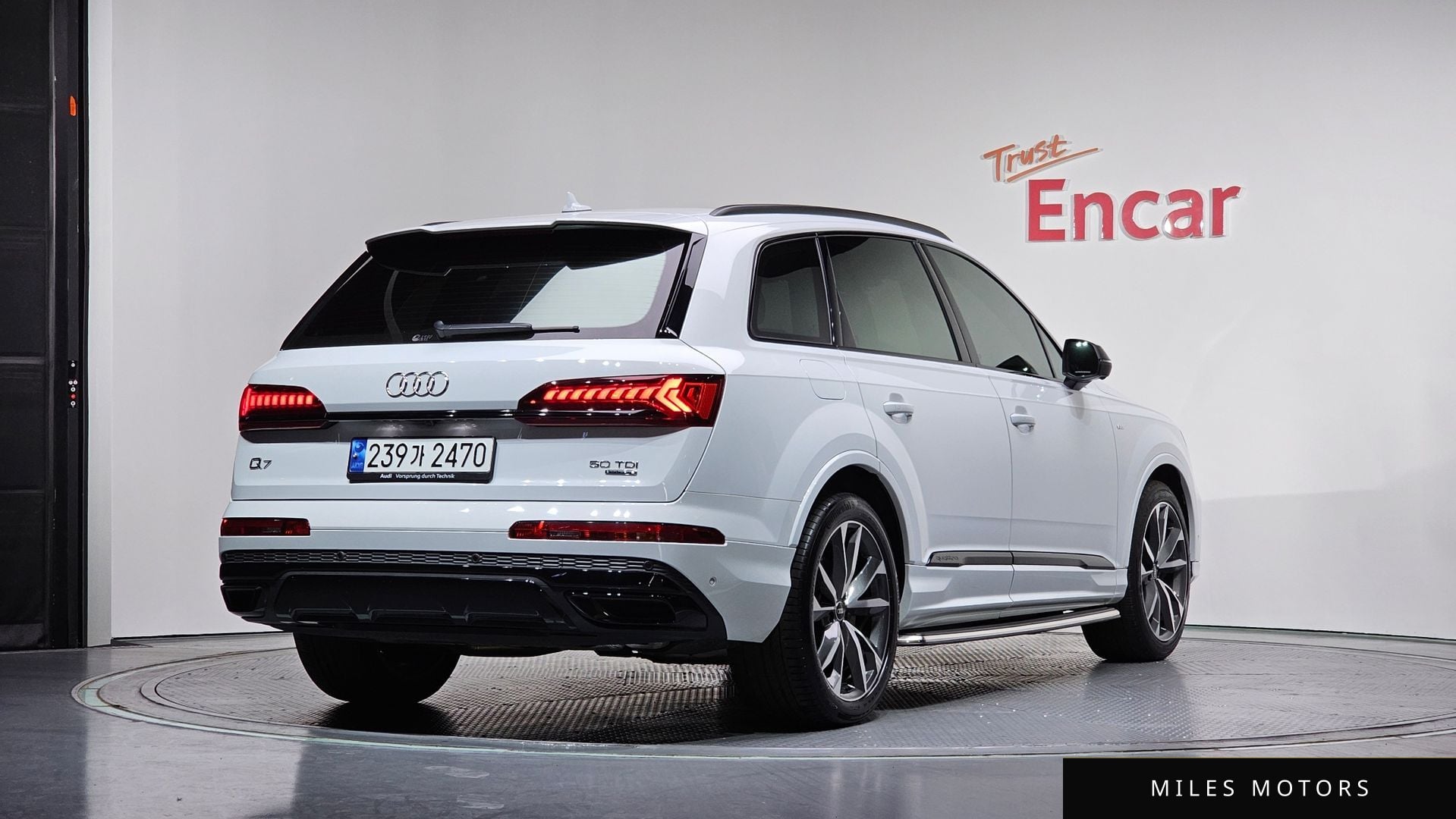 Audi Q7 (4M) 2023 — миниатюра 2
