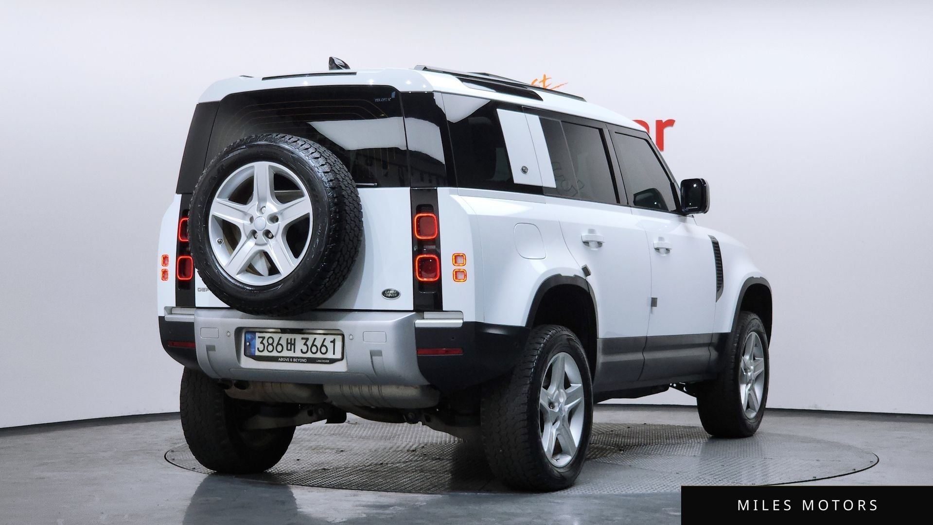 Land Rover Defender 2020 — миниатюра 2