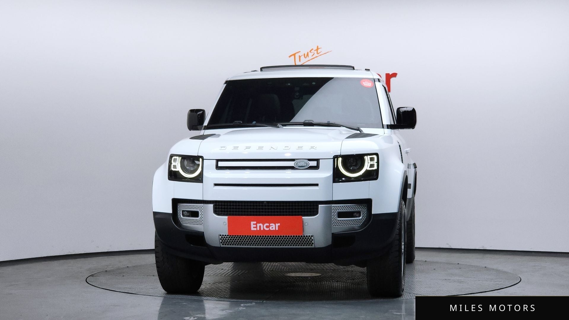 Land Rover Defender 2020 — миниатюра 3