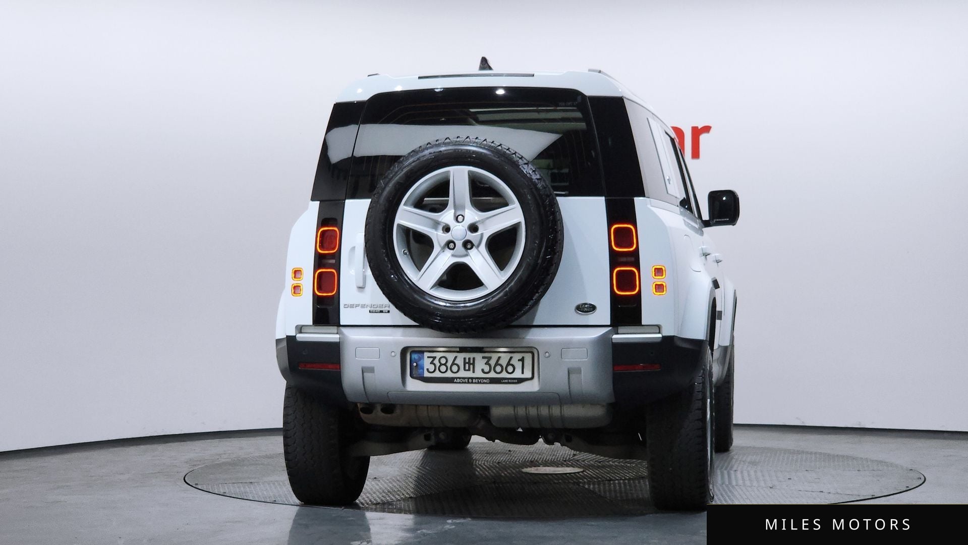 Land Rover Defender 2020 — миниатюра 4