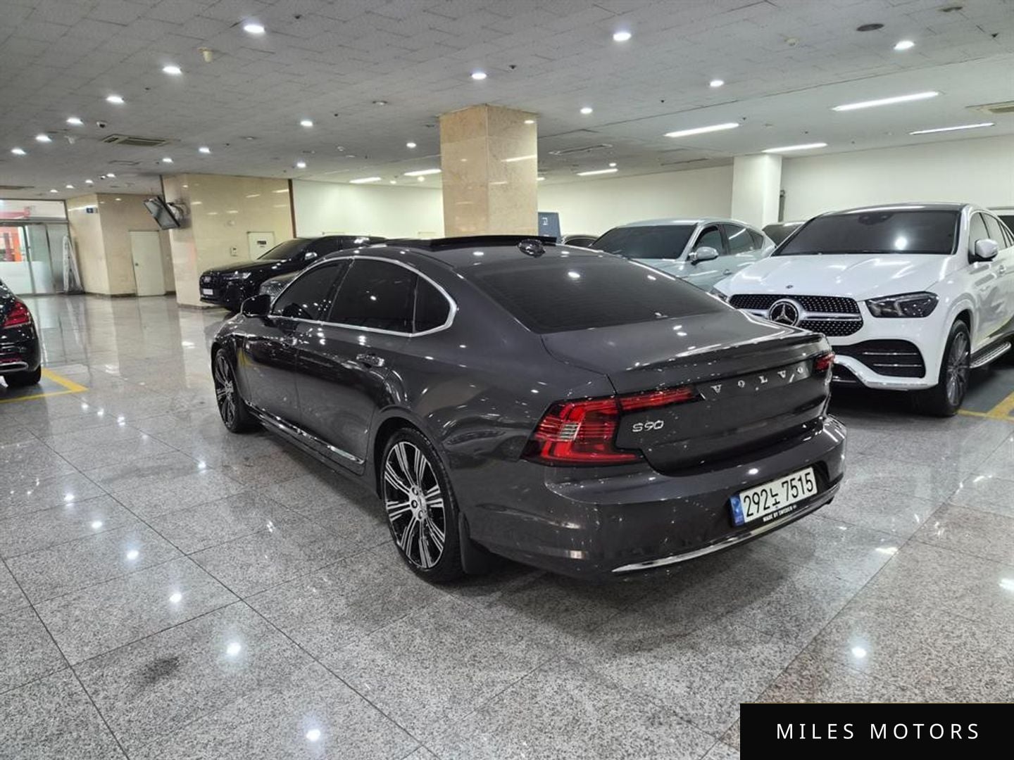 Volvo S90 2022 — миниатюра 3