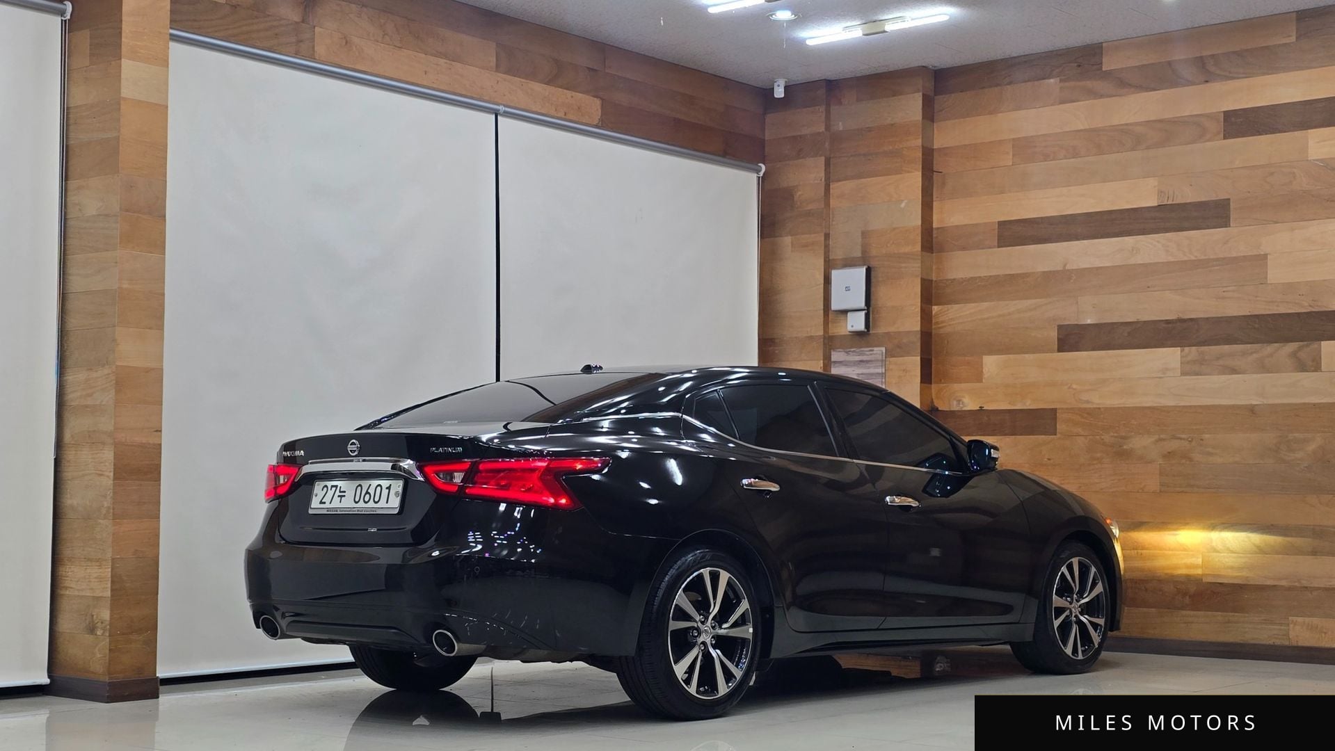 Nissan Maxima 2016 — миниатюра 2