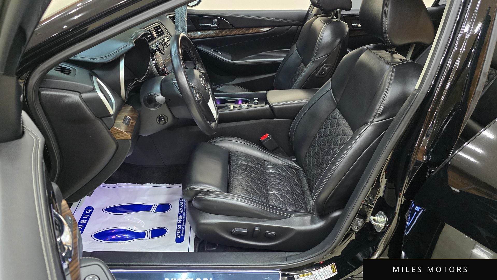 Nissan Maxima 2016 — миниатюра 12