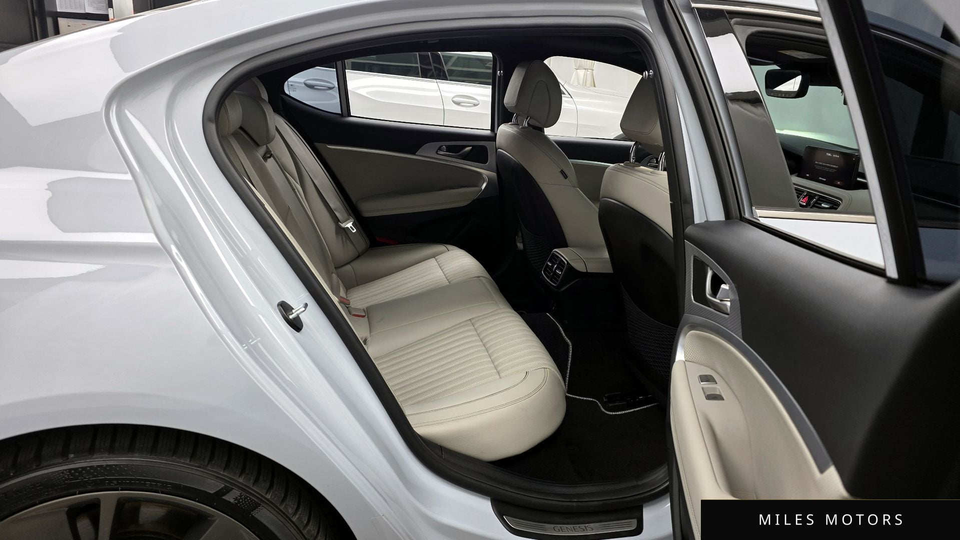 Genesis G70 2022 — миниатюра 12