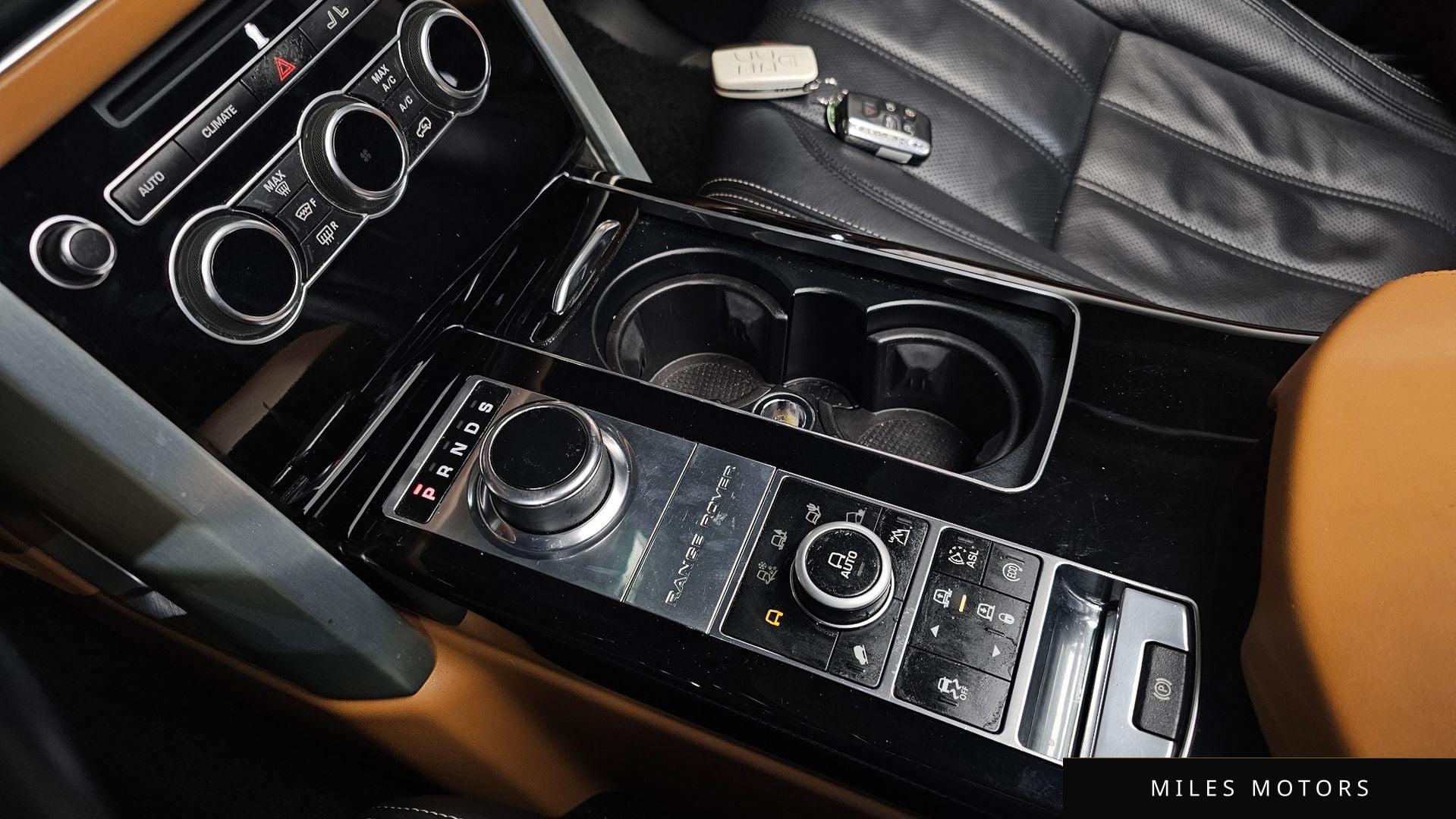 Land Rover Range Rover 2013 — миниатюра 9
