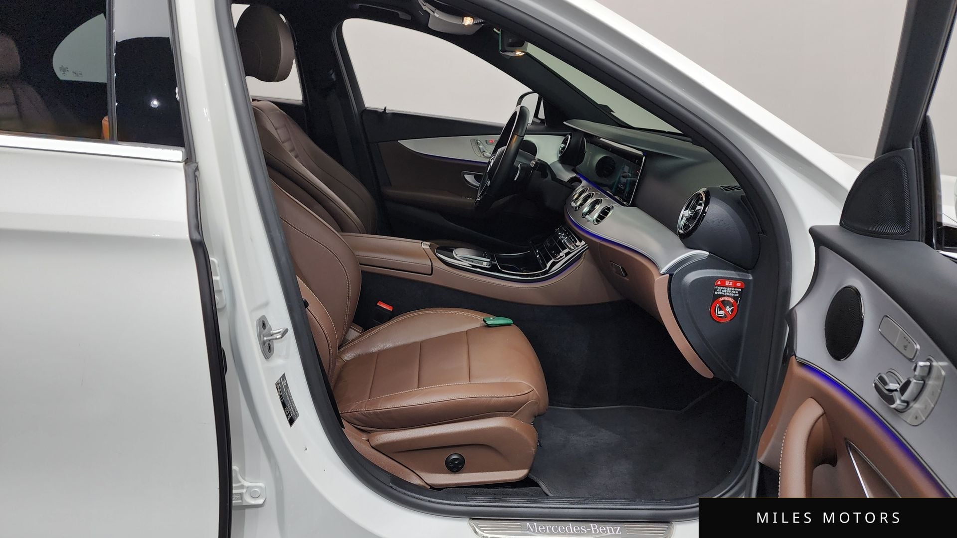 Mercedes-Benz E-Class W213 2021 — миниатюра 11