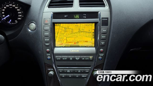 Лексус ES350 2012 — миниатюра 16