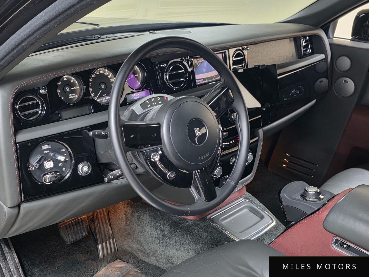 Rolls-Royce 팬텀 2008 — миниатюра 8