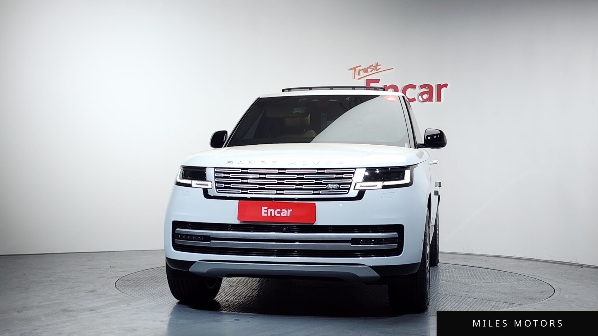 Land Rover Range Rover 2025 — миниатюра 3