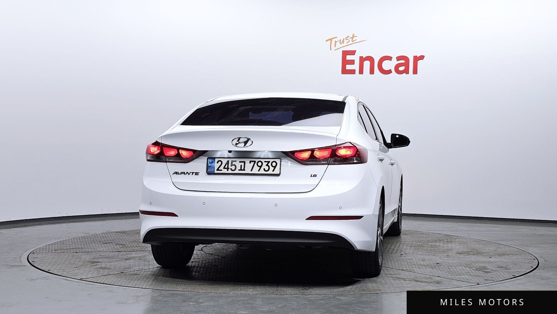 Hyundai AVANTE 2018 — миниатюра 4