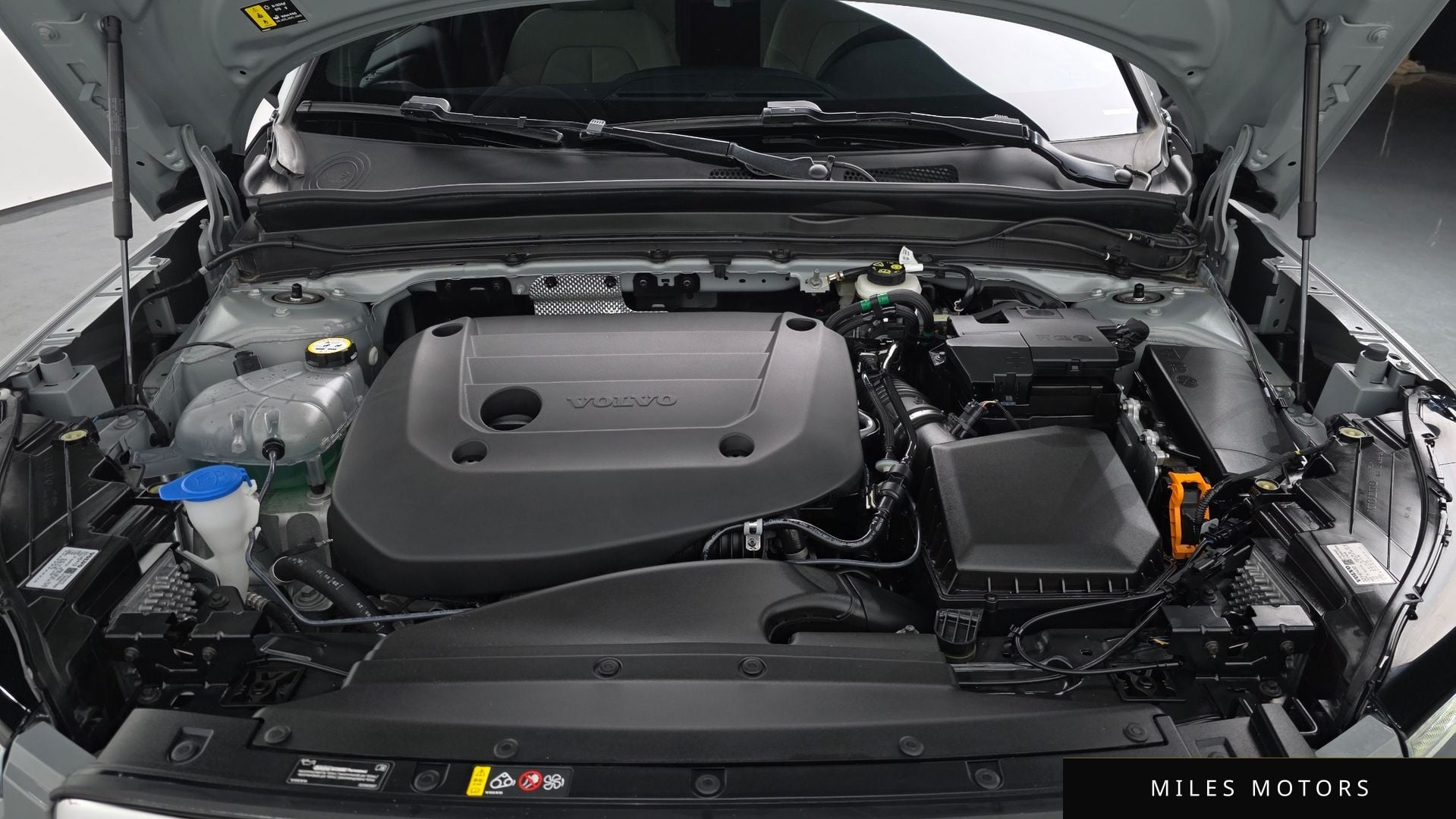 Volvo XC40 2025 — миниатюра 5