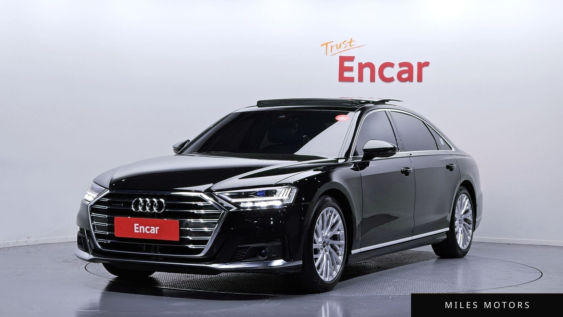 Audi A8 (D5) 2021 — фото 1 из 12