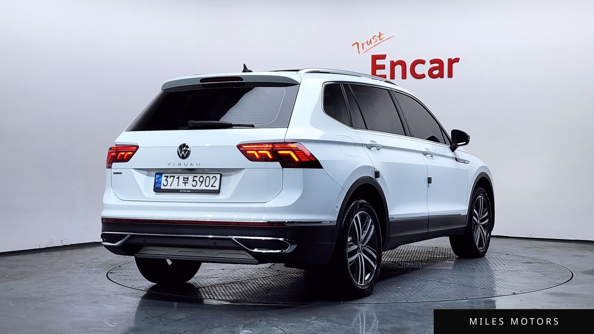 Volkswagen Tiguan 2022 — миниатюра 2