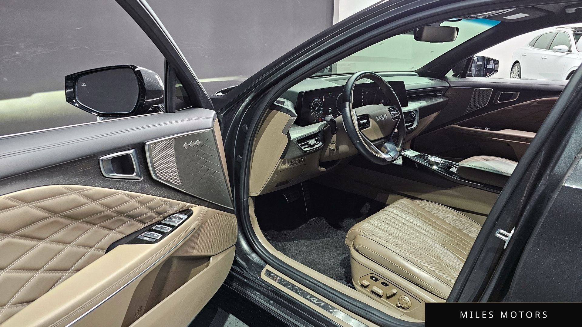 Kia K8 2023 — миниатюра 11