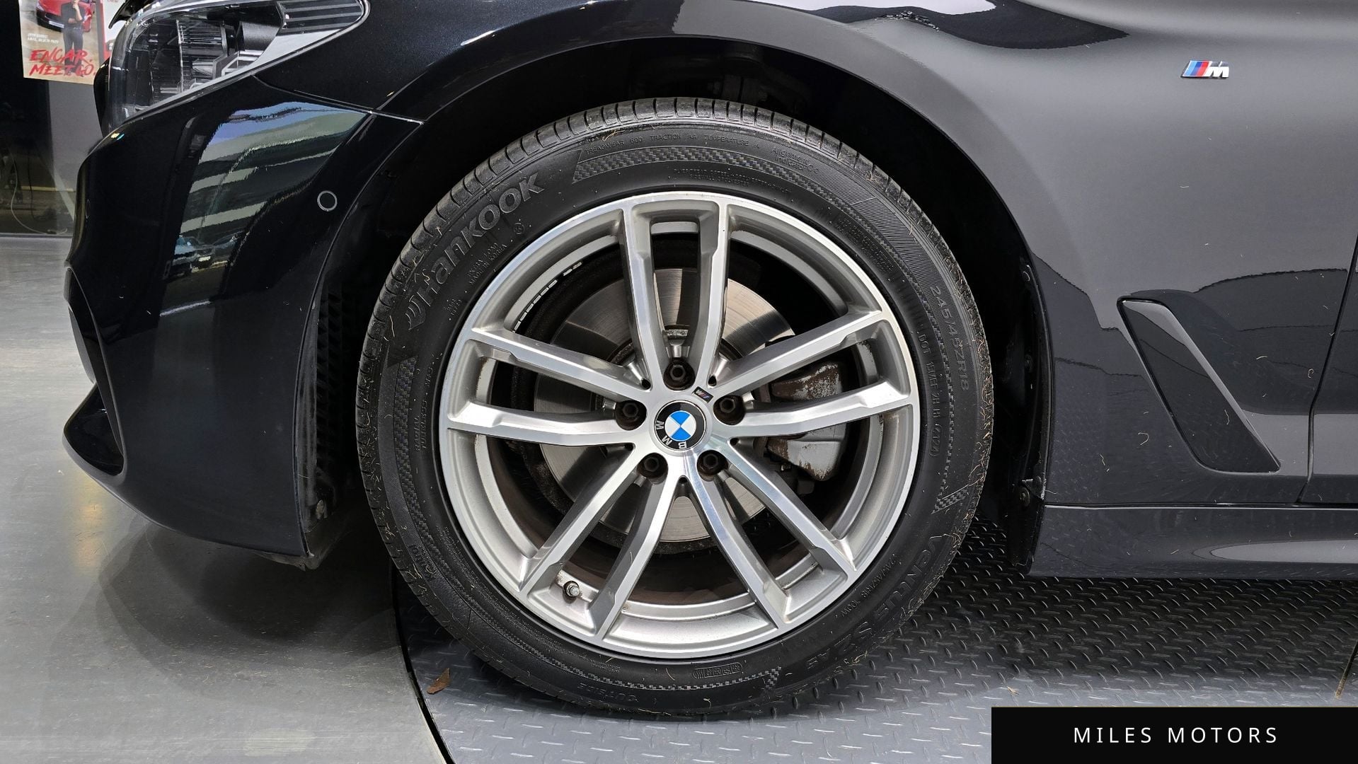 BMW 5 Series (G30) 2017 — миниатюра 5