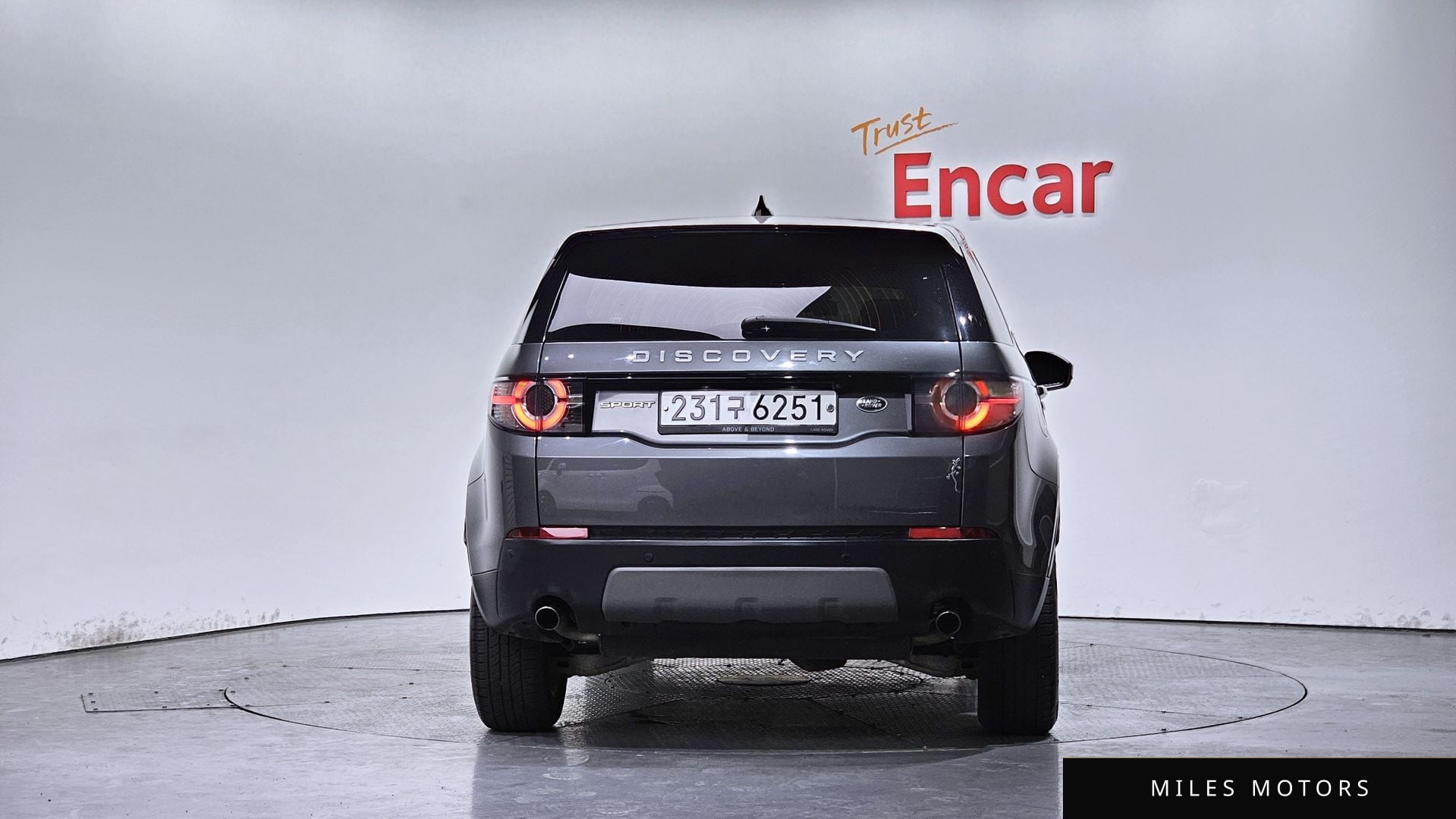 Land Rover Discovery Sport 2018 — миниатюра 4