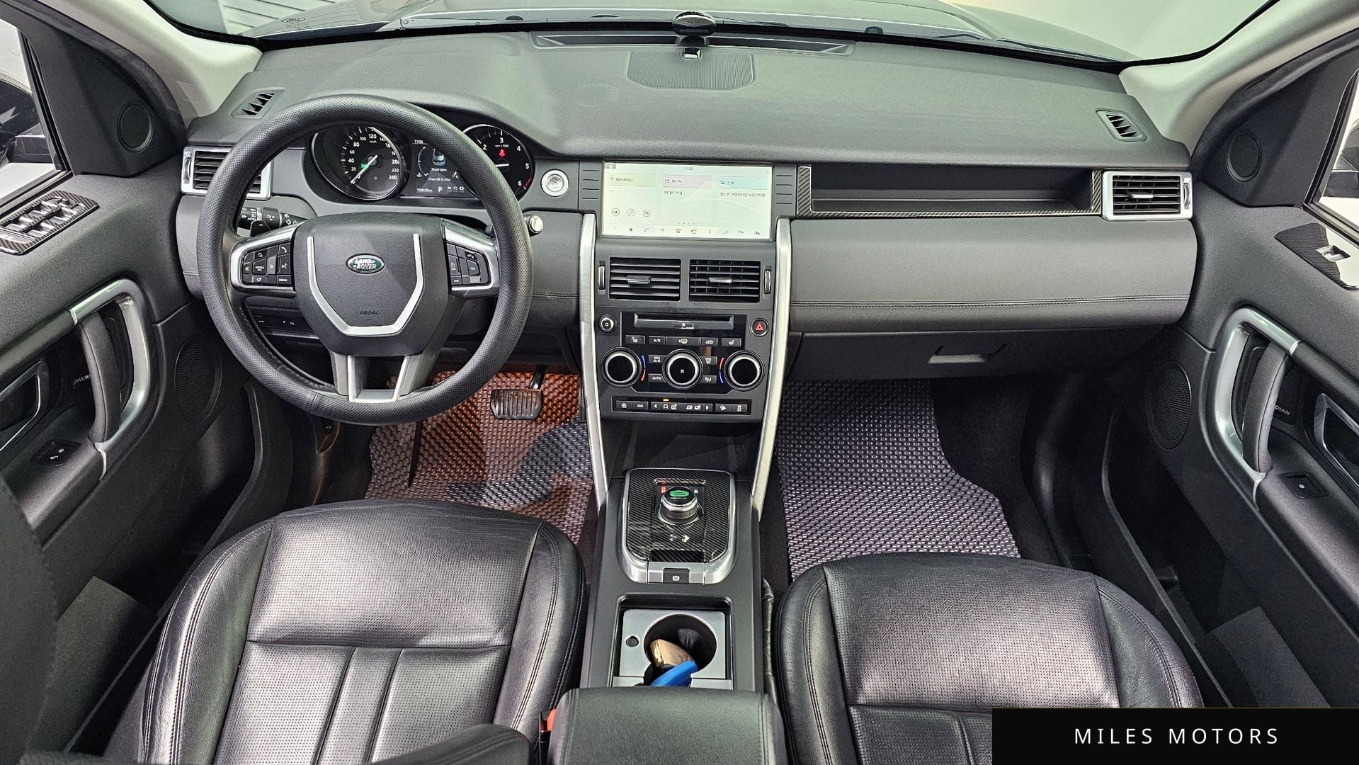 Land Rover Discovery Sport 2018 — миниатюра 7
