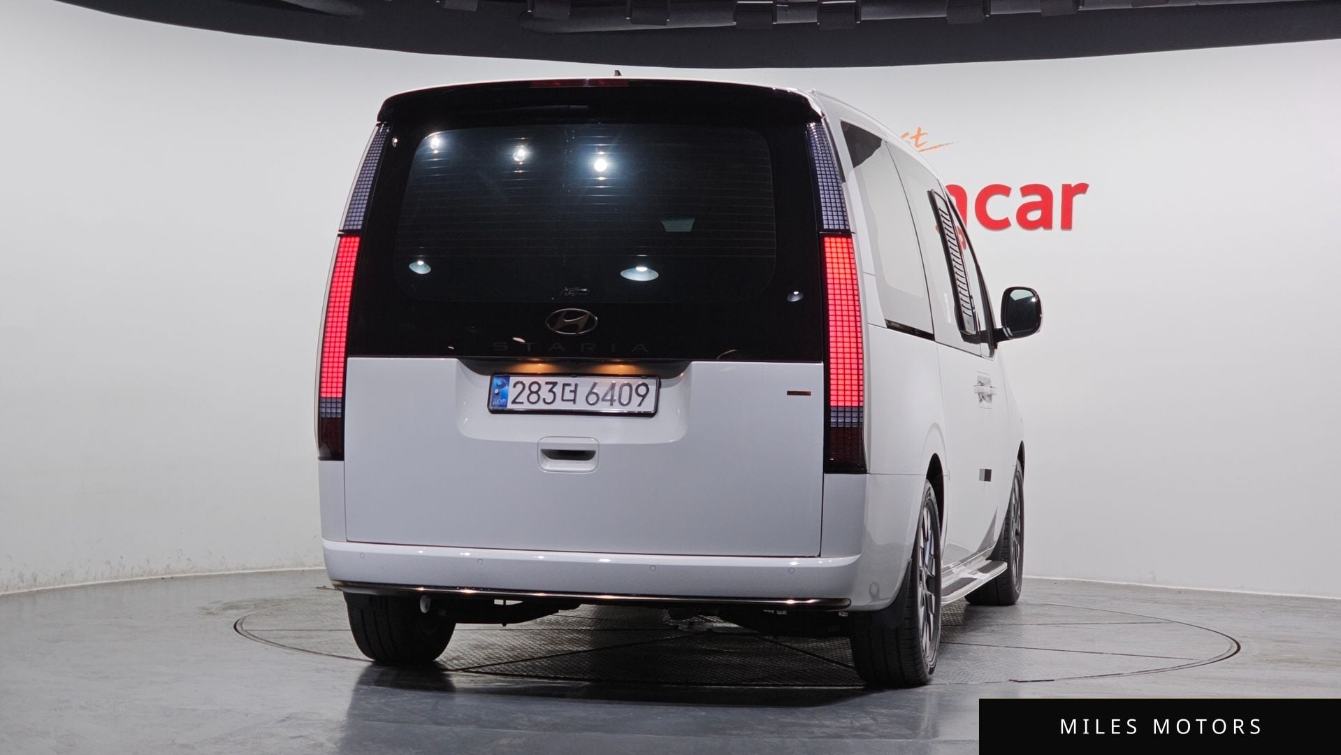 Hyundai Staria 2025 — миниатюра 4
