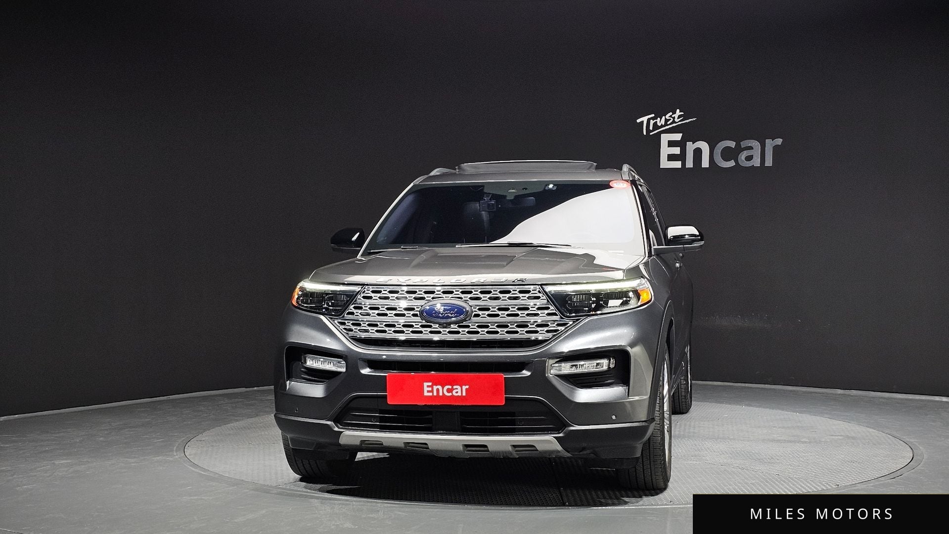 Ford Explorer 2020 — миниатюра 3