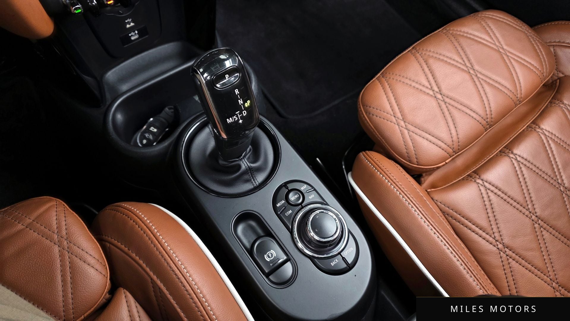 MINI Cooper Convertible 2022 — миниатюра 9