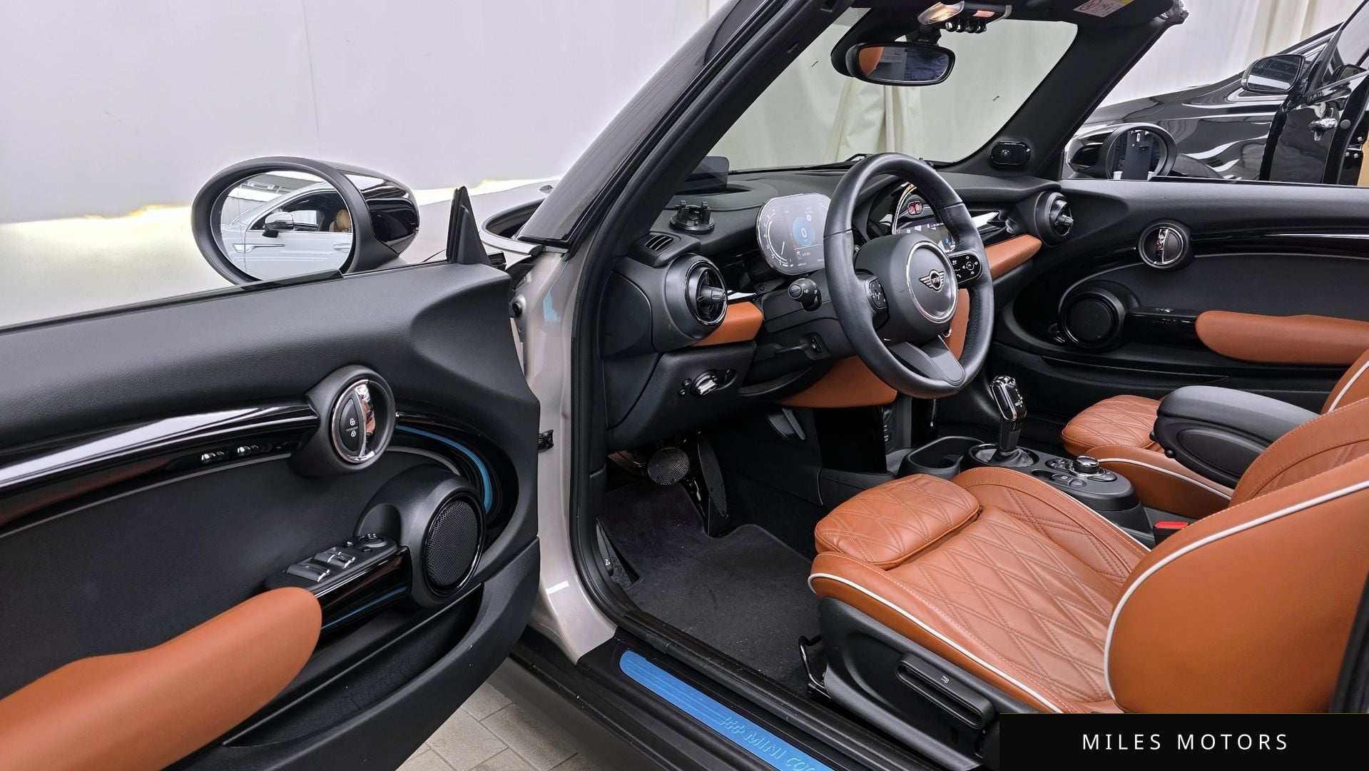 MINI Cooper Convertible 2022 — миниатюра 10