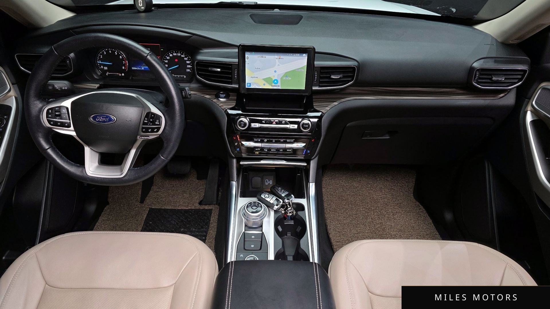 Ford Explorer 2022 — миниатюра 7