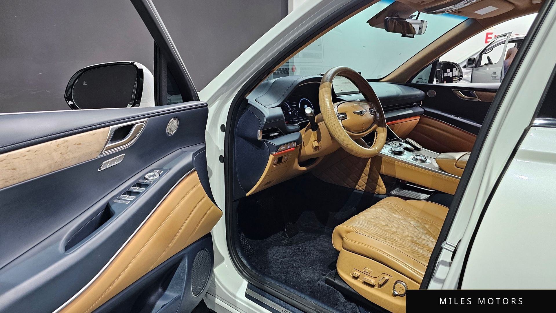 Genesis GV80 2023 — миниатюра 11