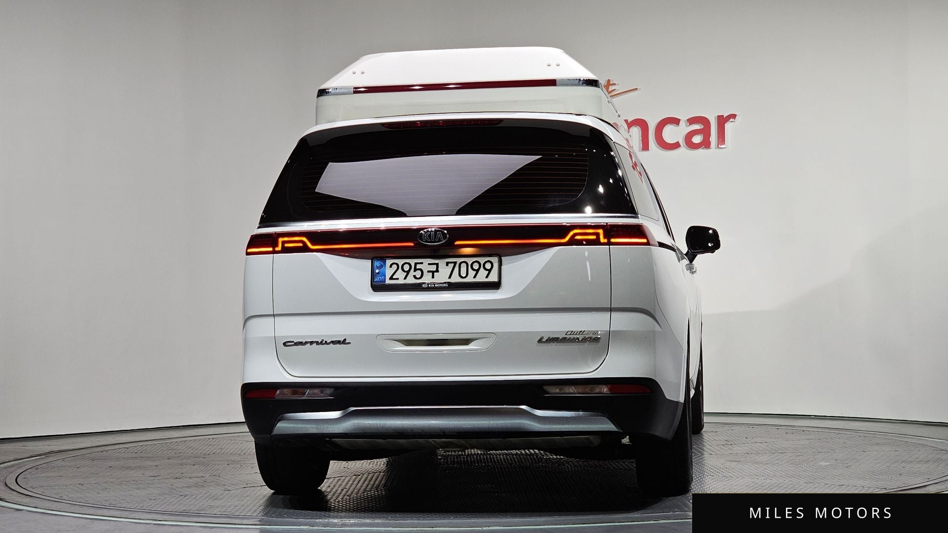Kia Carnival 2021 — миниатюра 4