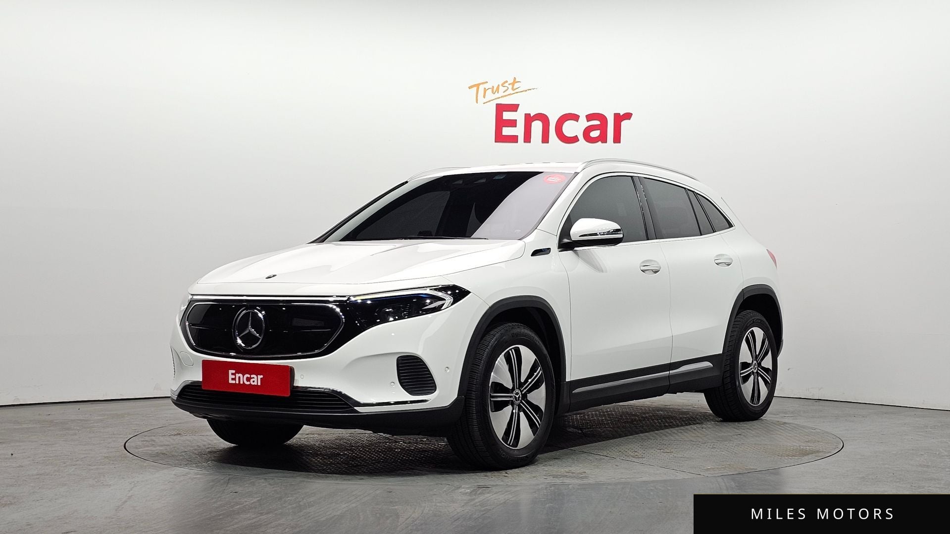 Mercedes-Benz EQA H243 2021 — фото 1 из 12