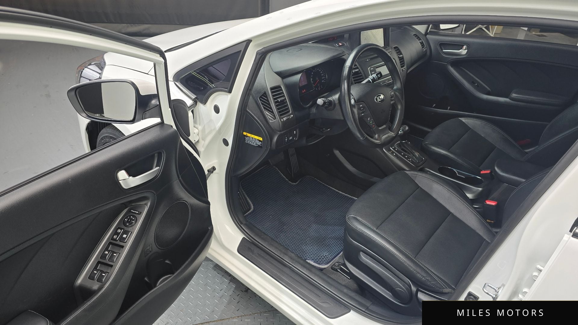 Kia K3 2013 — миниатюра 10