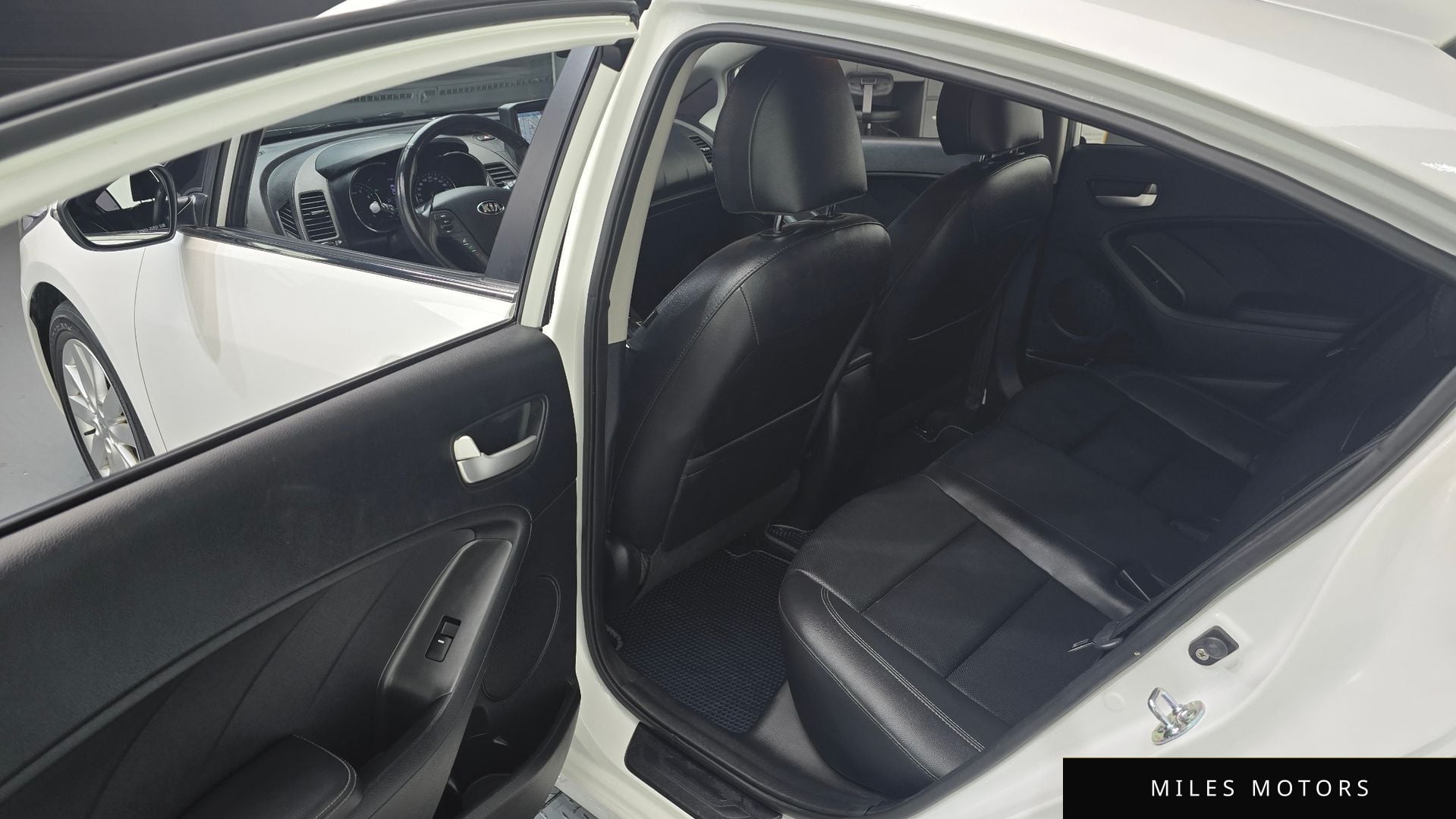 Kia K3 2013 — миниатюра 11